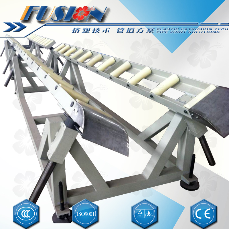 pu foamed pipe stacker